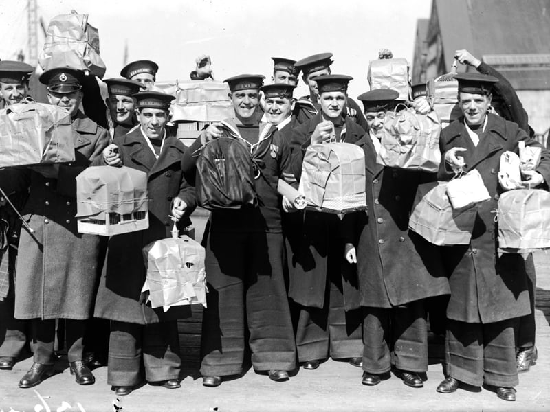 April 1929: Sailors on board the HMS Nelson. (Photo by Fox Photos/Getty Images)