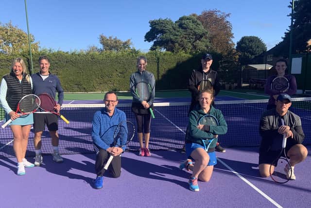 Warsash V Avenue Mixed Back (from left): Ian Udal, Victoria Pine, Doug Galley, Emma Smith. Front: PG Udal, Martin Wilkinson, Natalie Denby, Richard Marsden