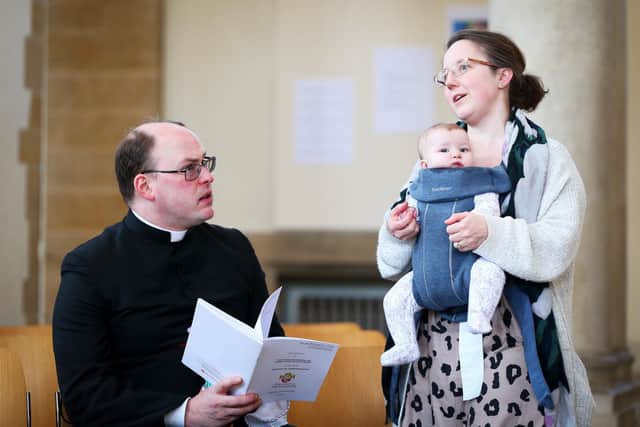 Waiting for the service to begin. Picture: Chris Moorhouse (jpns 120322-29)
