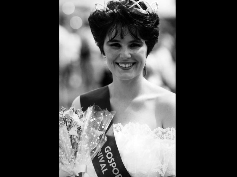 Sian Potter (21) from Gosport is this years carnival Queen, 1993. The News PP5607