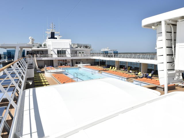 The TUI cruise vessel is carrying 2400 mostly German passengers.