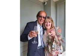 Ruth White has celebrated her retirement in style after working as the Chief Executive for Rowans Hospice for 29 years. 
Pictured: (left to right) Fred Dinenage and Ruth White