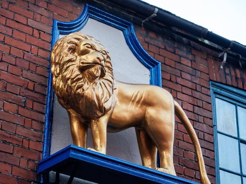 Unveiling of the restored 'lion of Portsea'. Photo by Matt Clark