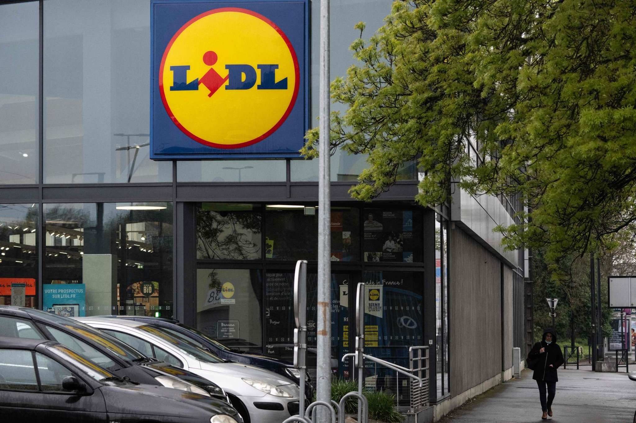 Lidl naléhavě stahuje starovické balíčky českého piva kvůli neohlášenému oxidu siřičitému