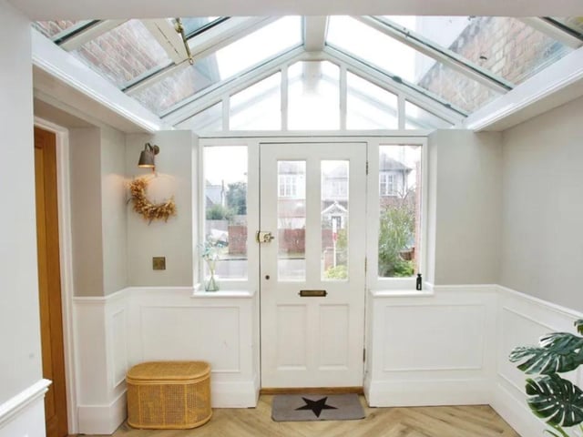 The listing for this house says: "A Stunning Detached Four / Five Bedroom Home ** Situated In A Very Sought After Location ** Generous Sized Rear Garden - Ideal For Families ** Driveway & Integral Garage ** Dressing Room & En Suite To Master Bedroom ** Close Proximity To Alverstoke Village & Stokes Bay **"