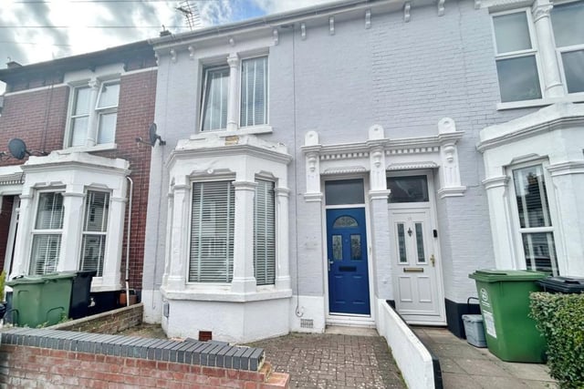 This property is on the market for £279,995 and it would be perfect for a first time buyer or an investor.