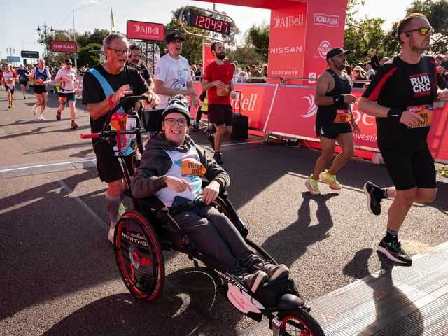 Pictured is: FinishersPicture: Keith Woodland (151021-780)