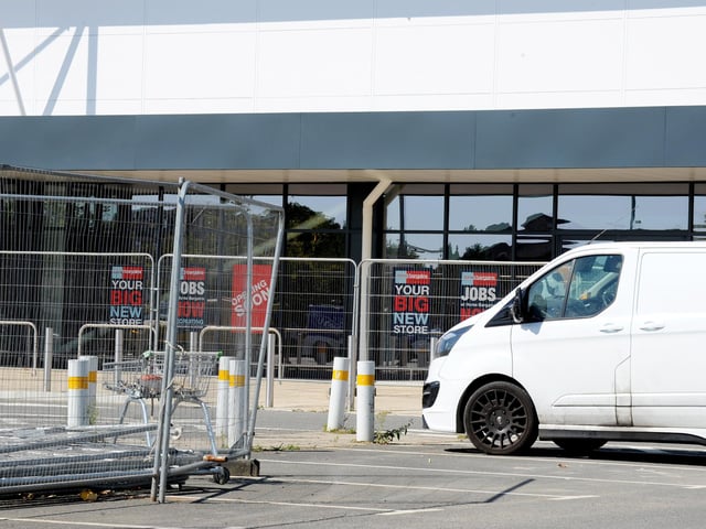 Home Bargains in development at The Pompey Centre retail park in Portsmouth. 

Picture: Sarah Standing