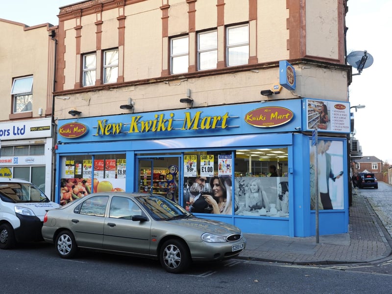 The Kwiki Mart in Albert Road, Southsea 2010. Picture: Ian Hargreaves 103818-2