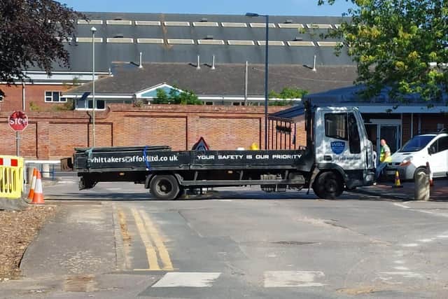 The vehicle blocked the entrance as following a dispute over payment.