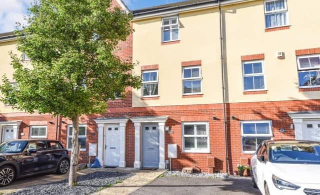 This property comes with four bedrooms, two bathrooms and a reception room.