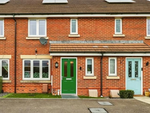 This £325,000 home comes with three bedrooms, two bathrooms and a reception room. This property is on the market with Purplebricks and it has a lot to offer a buyer. The listing says: "A 3 bedroom house situated on this popular modern residential development near to Drayton park and offering excellent access to the A27."