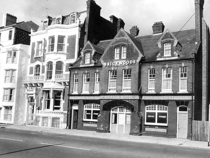 Parade Hotel in Clarence Parade in October 1975. The News PP1144