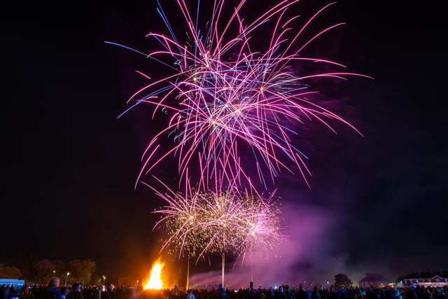 People from across the region descended onto the grounds of HMS Sultan on Thursday evening for a night of excitement, bonfire and fireworks.

Pictured - HMS Sultan Fireworls

Photos by Alex Shute