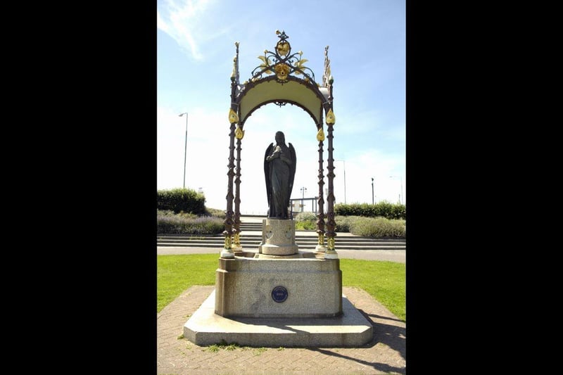 A stone plinth holding a drinking fountain and topped by an elaborate cast iron canopy can be found at the western end of Canoe Lake in Southsea. It is in memory of Emanuel Alderman who was Mayor of Portsmouth from 1866 to 1867 and was given to the city by his son and daughter.