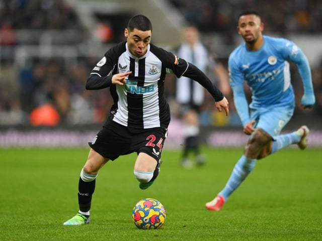 On for Fraser 85: Became the first Paraguayan to make 100 Premier League appearances.
