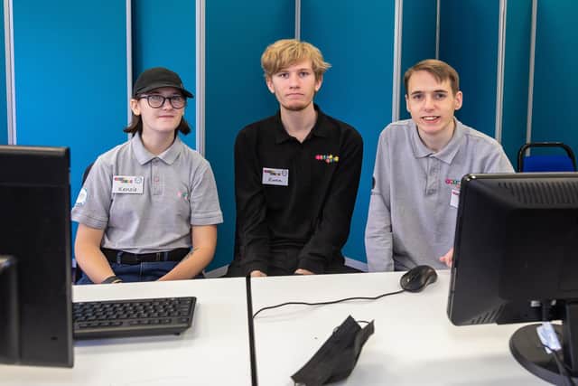 Members of the 'What's It Like' video and photo workstream at Landport Community Centre. Pictured: Kenzie Mitchell (21) from Hilsea, Ewan Fothergill (21) from Copnor and Jack Grant (21) from Cosham. Picture: Mike Cooter (311021)