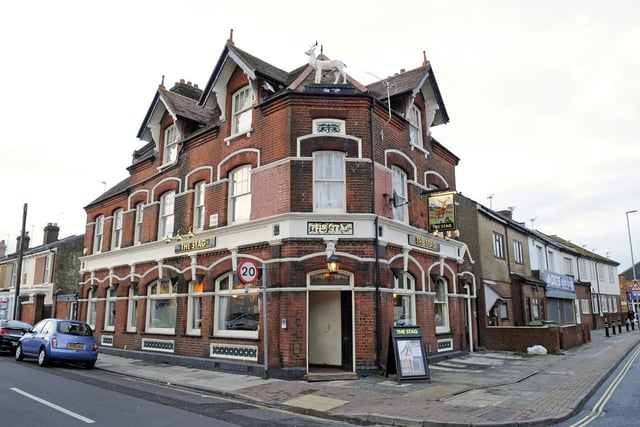 Located in New Road, Copnor, this pub was built in the 1890's and it has a Google rating of 4.4.