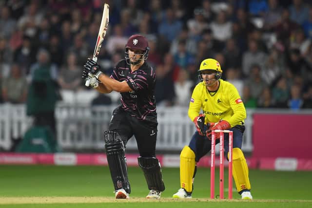 Rilee Rossouw plays a shot watched by Hampshire keeper Ben McDermott. Photo by Harry Trump/Getty Images