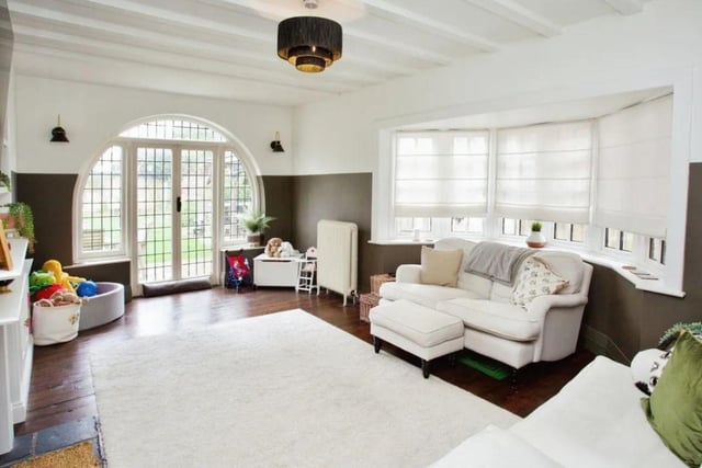 This property comes with five bedrooms, two bathrooms and two reception rooms.