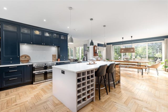 Kitchen / Dining room.