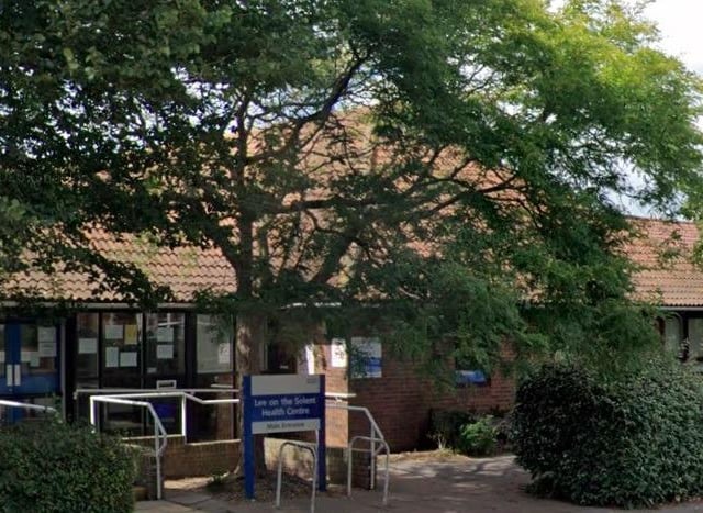 There are 4,738 patients per GP at Solent View Medical Practice in Lee-on-the-Solent. In total there are 12,508 patients and the full-time equivalent of 2.6 GPs.