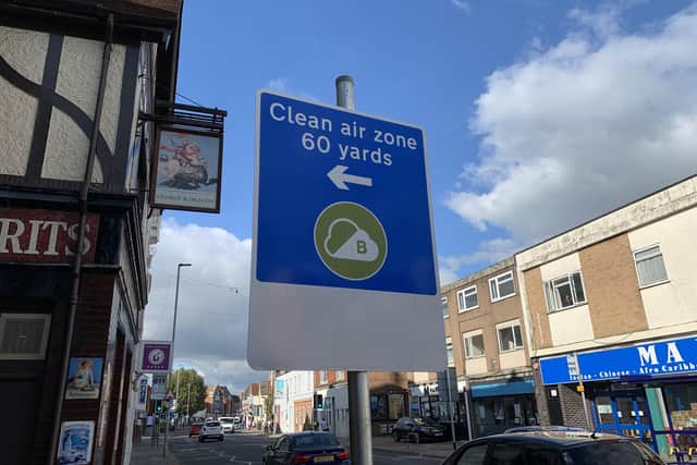 Clean air zone signs 

Portsmouth clean air zone signs in Kingston Road, Fratton