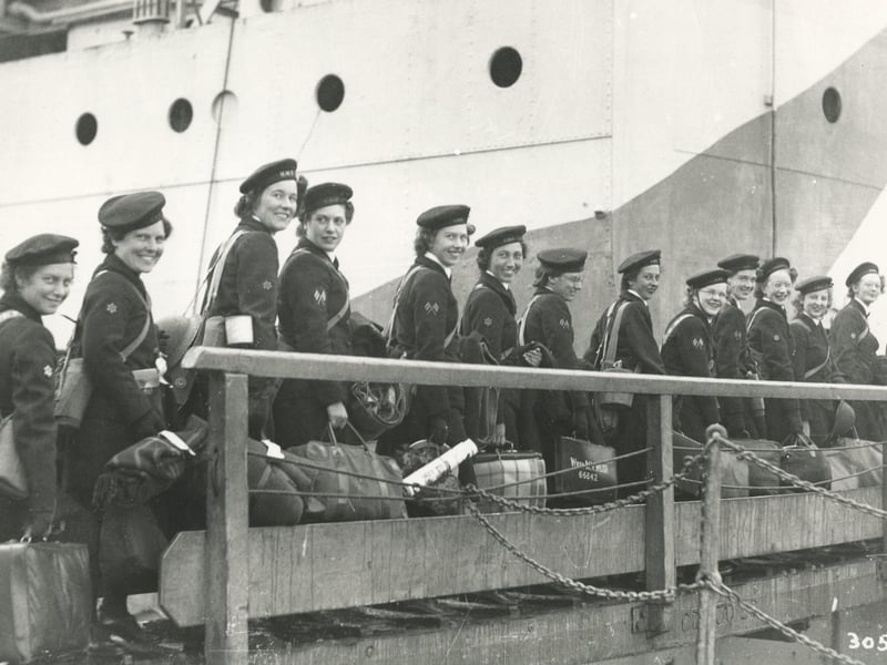 Operation Overlord - Embarkation(c) The News, War Series 3050