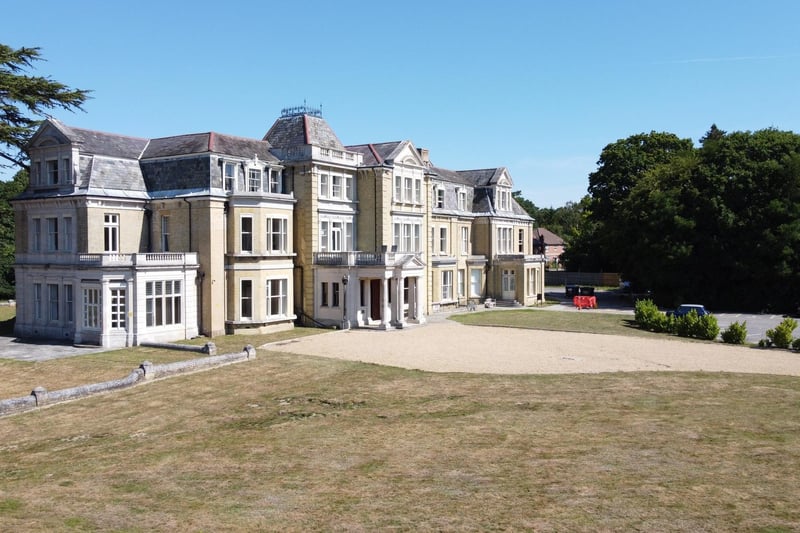 The Mansion, a restaurant at Coldeast Mansion, Coldeast Drive, Sarisbury Green, was also given a score of four on August 10.