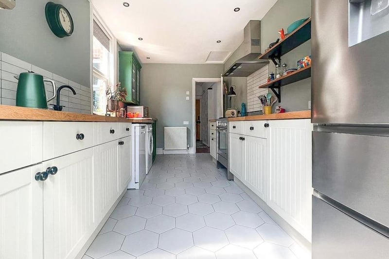 The listing says: "We are pleased to welcome to the market this charming two bedroom mid terrace property with plenty of character located in Burlington Road, Portsmouth offered with no onward chain."