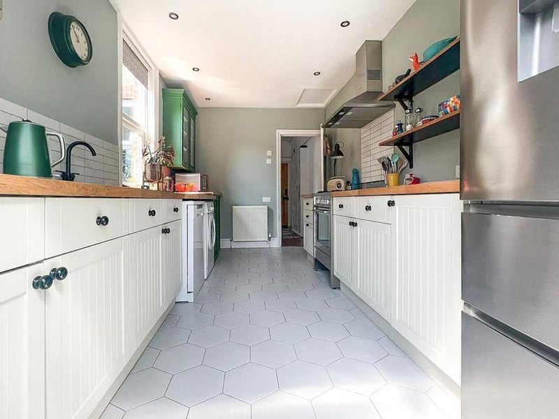 The listing says: "We are pleased to welcome to the market this charming two bedroom mid terrace property with plenty of character located in Burlington Road, Portsmouth offered with no onward chain."