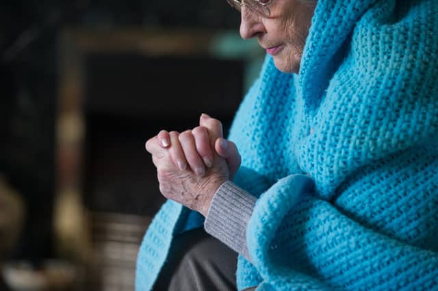 As temperatures continue to plummet the NHS has issued advice to vulnerable people during the cold snap