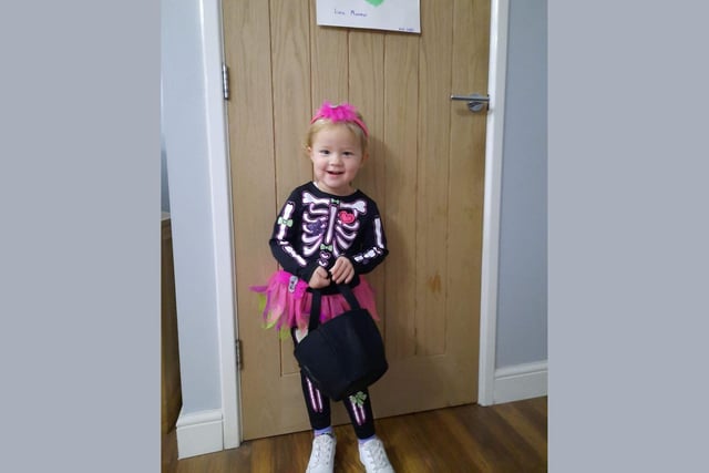 Evie-Grace looked amazing in her Skeleton outfit!