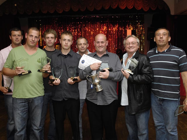 Lanyards were crowned Men's Division B champions in 2009.
