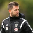 Head coach of Indian Super League club Mumbai City, Des Buckingham, is set to become boss of Oxford United