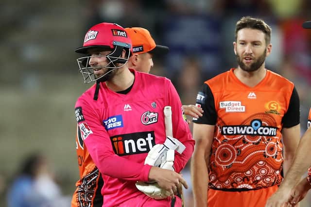 James Vince shows his frustration as he walks away from Andrew Tye after the latter's wide had denied him the chance of reaching only his second T20 century in 232 innings. Photo by Mark Kolbe/Getty Images.