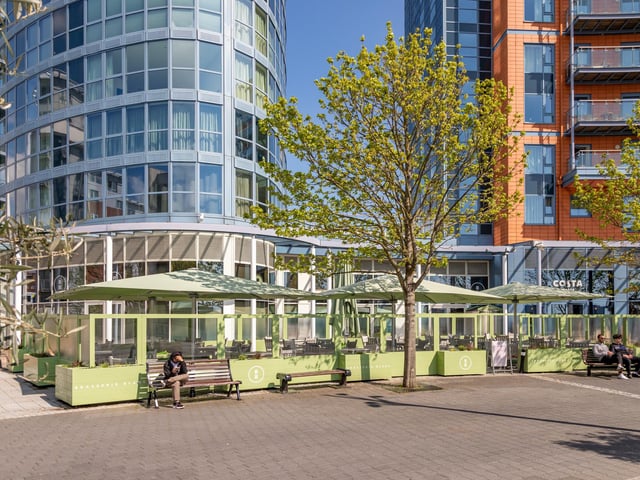 The newly refurbished outdoor area at Brasserie Blanc in Gunwharf. Picture: Mike Cooter (280424)