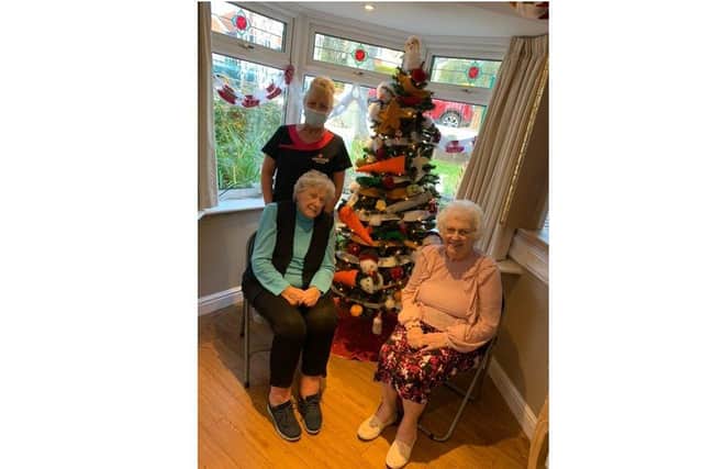 Caroline with residents Phyllis and Vera.