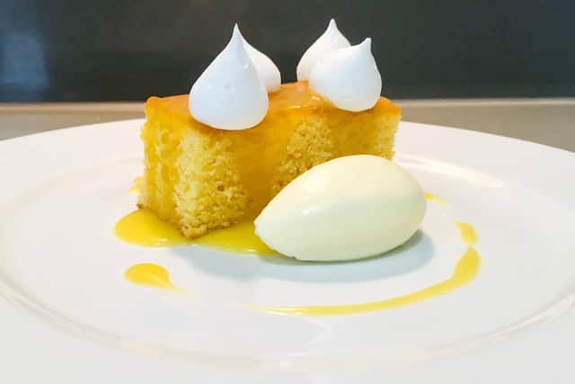 Elderflower sponge by Lawrence Murphy