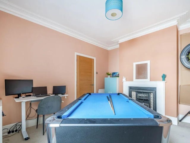 Located just a stone's throw from the hustle and bustle of the city centre, this property is in a prime spot.