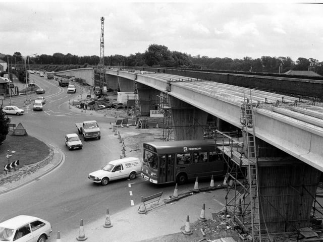 Fareham: Work on the Quay Street roundabout flyover looking north in August 1985. The News PP989