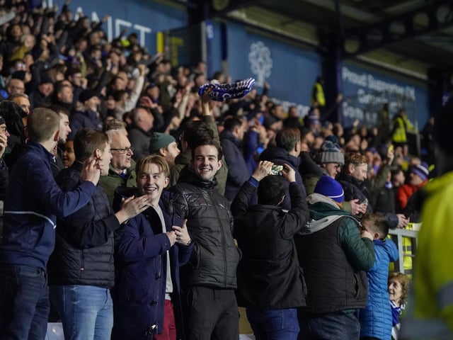 Pompey 1,485 travelling fans were in full voice in their third away game on the spin at Oxford last night.