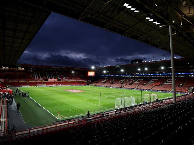 Average attendance: 28,275; Capacity: 32,050.