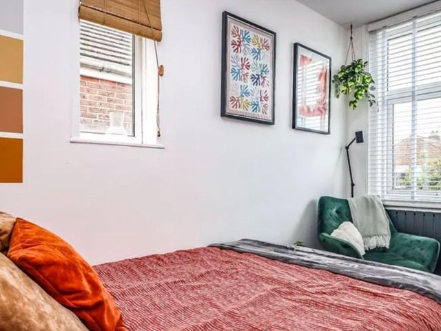 This home is in the heart of the city and it is in a prime location.