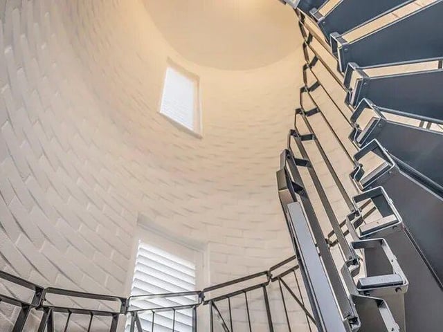 This property comes with two bedrooms, two bathrooms and a reception room as well as parking.