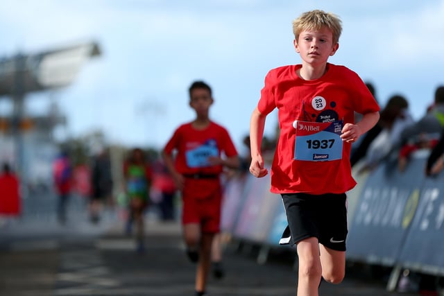 Junior boys race. Great South Run events 2023, Saturday 
Picture: Chris Moorhouse (jpns 141023-182)