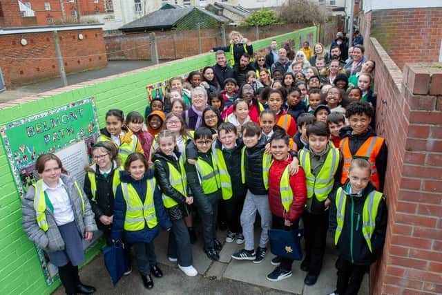 Cottage Grove Primary School pupils at Belmont Path. Picture: Habibur Rahman