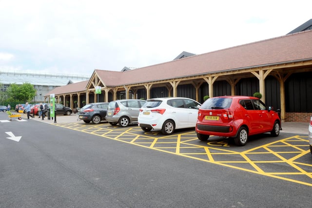 Opening in April 2022, the Alver Valley Garden Centre has a Google rating of 4.5 stars from 497 reviews.