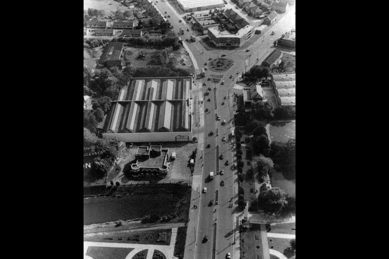 The A3 London Road at Hilsea, Portsmouth, in 1956.