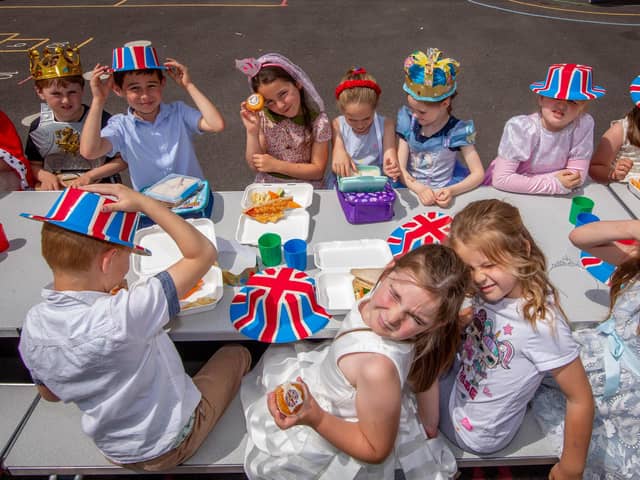 Mengham Infant pupils having a Jubilee lunch. Picture: Habibur Rahman